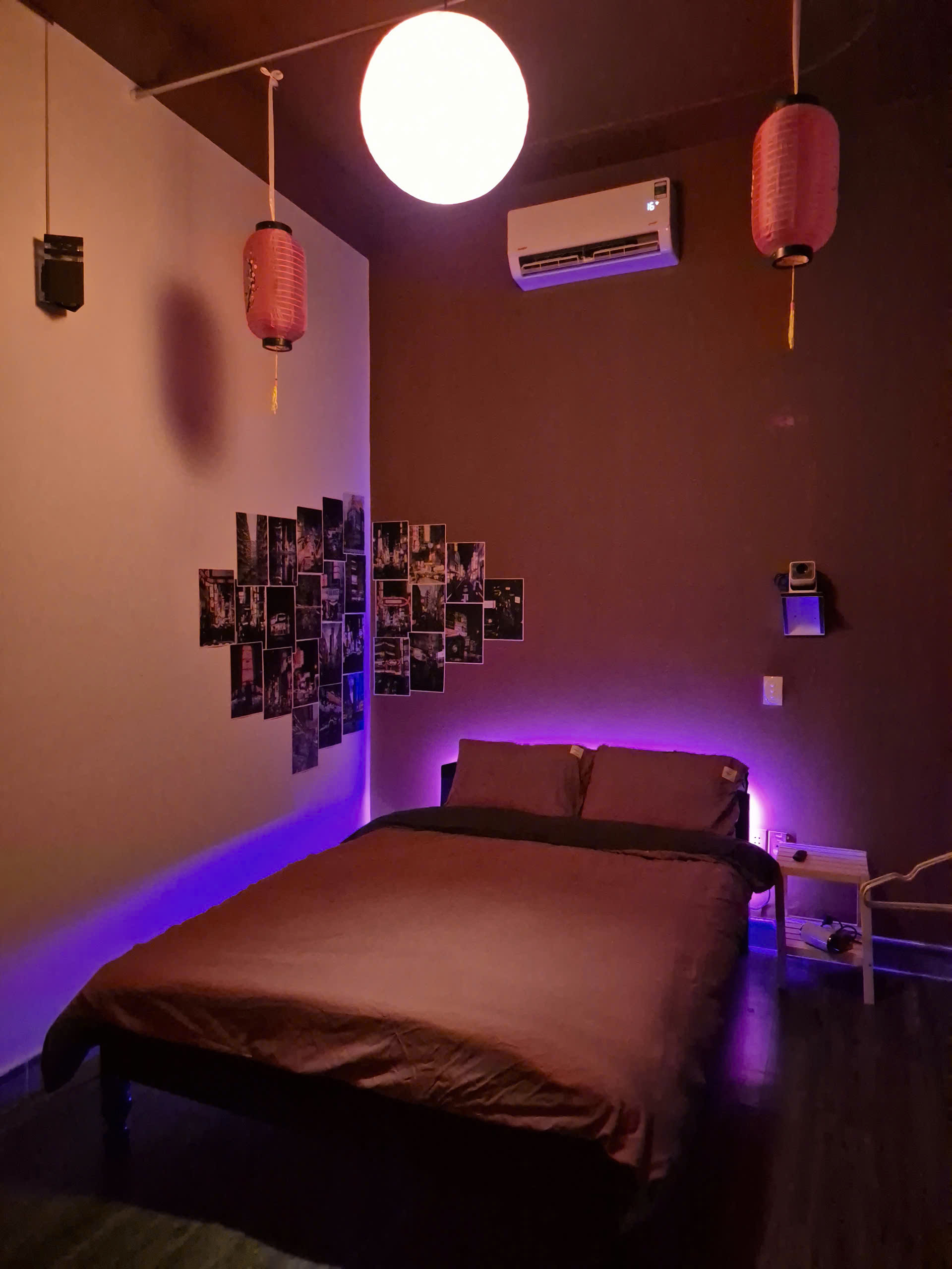 Room Thumb