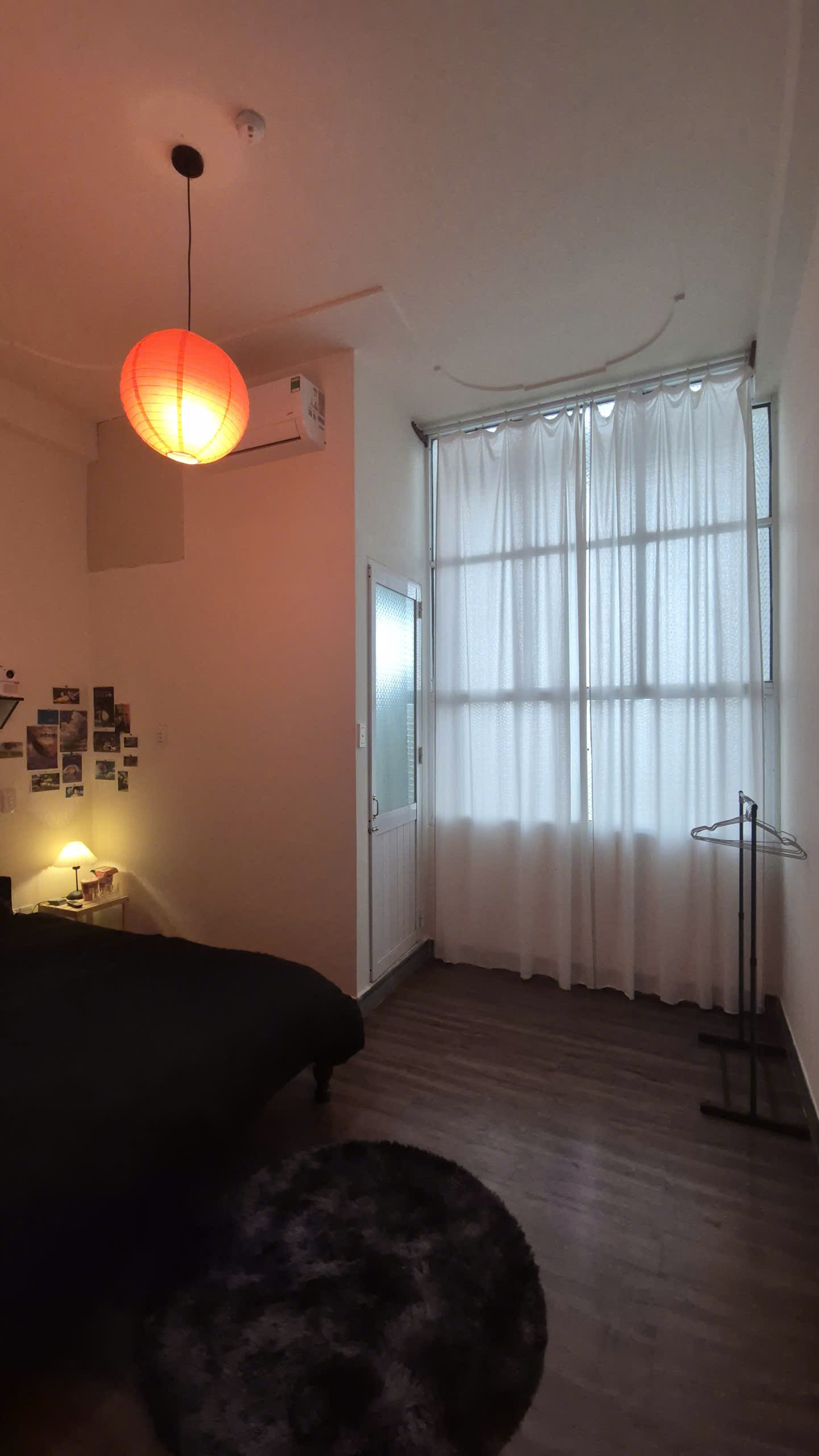 Room Thumb