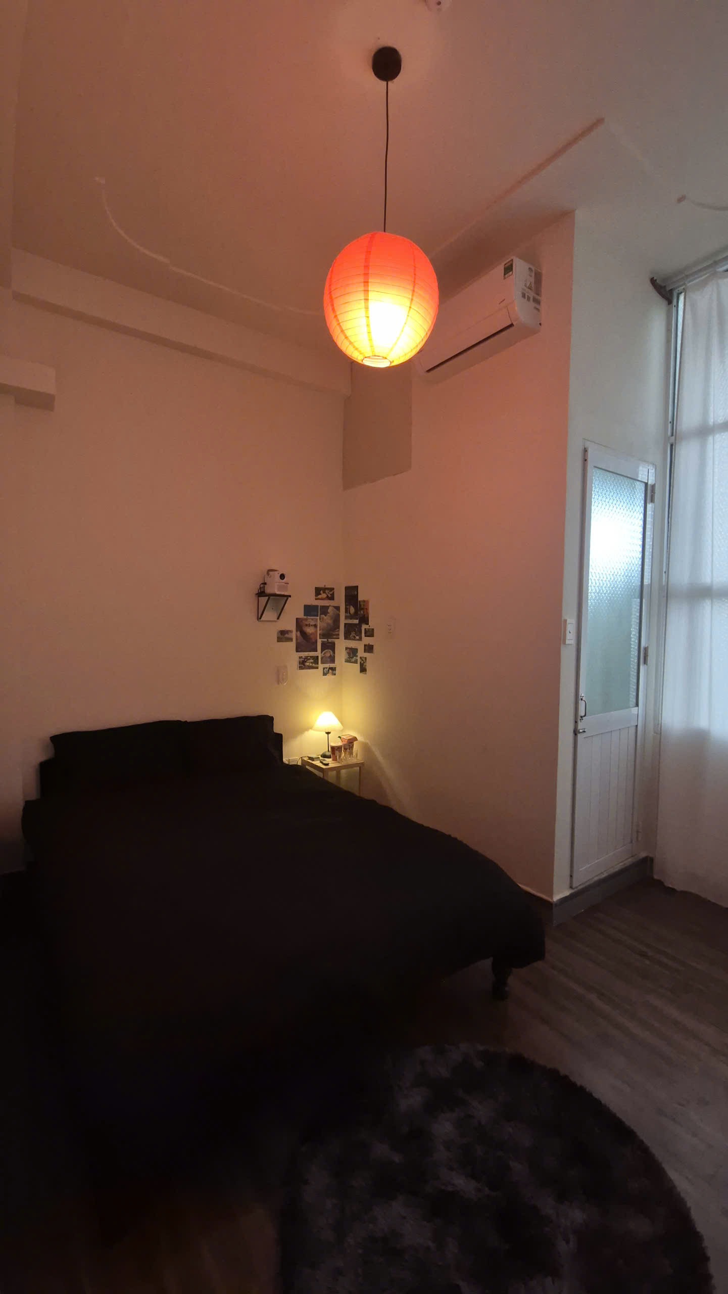 Room Thumb